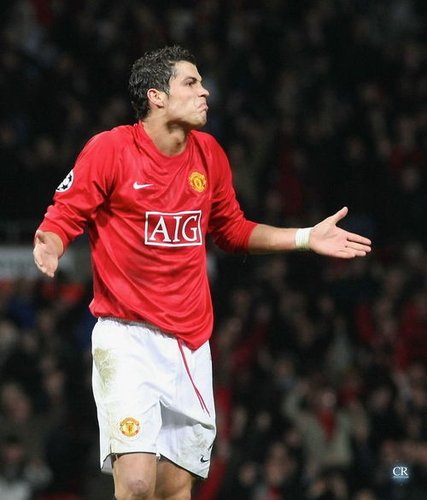 QQ飞车4月新版本发布 登陆送劳动徽章