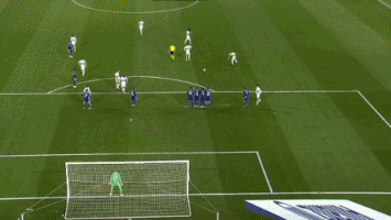 LOL：BLG石油杯不敌G2一轮游，LPL观众集体欢呼，狂妄自大终将被反噬